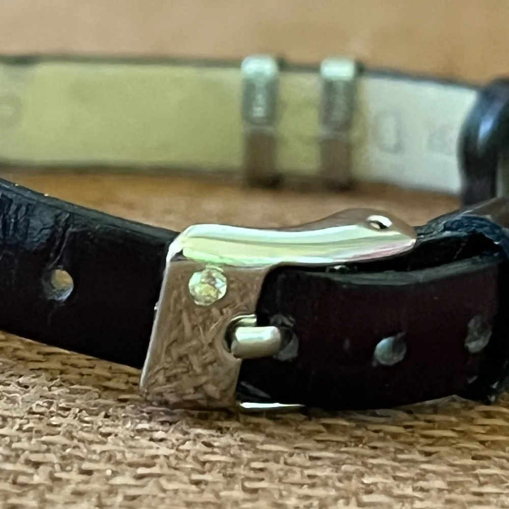 N/A black leather